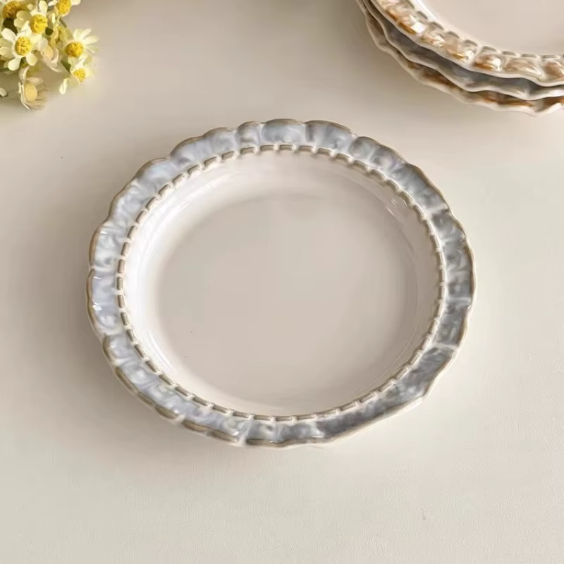 Assiette à manger rétro française