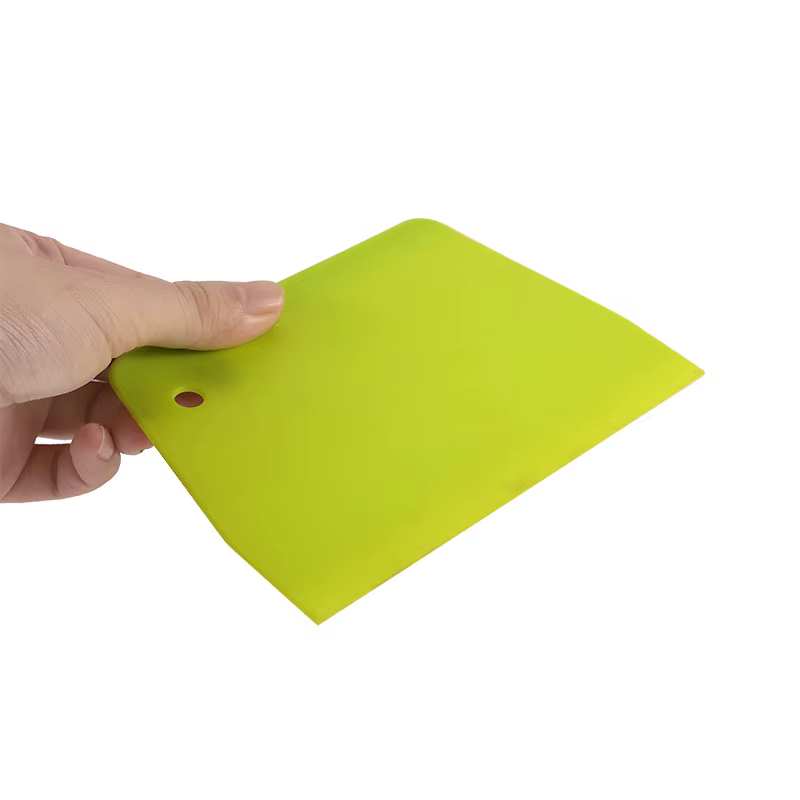 Outil de cuisson, grattoir en plastique