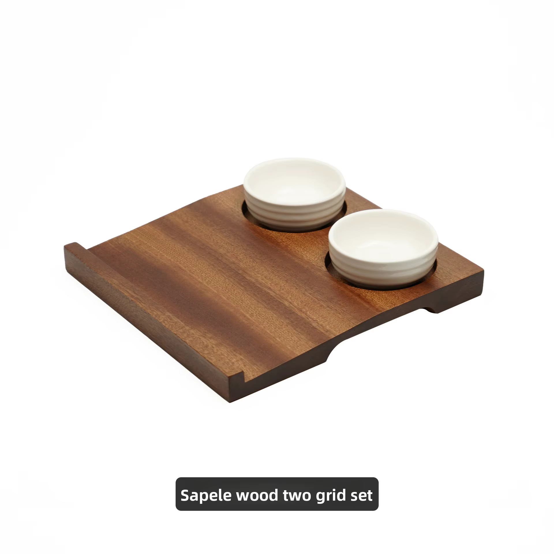 Plateau en bois de gâteau de riz de nourriture froide de style coréen