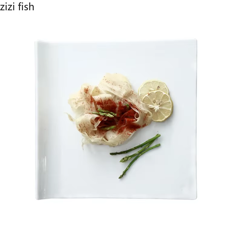 Assiette carrée en céramique