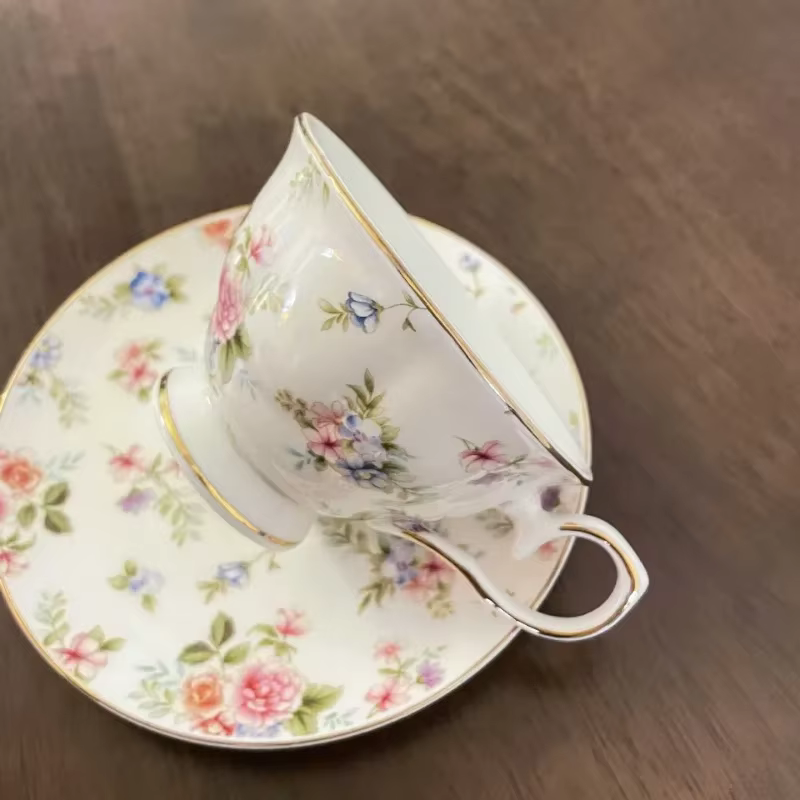 Ensemble de tasses à café en céramique