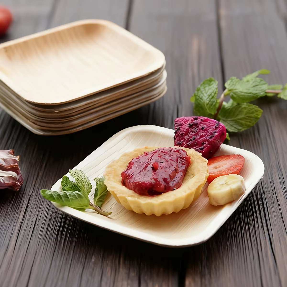 Assiettes en feuilles de palmier carrées de 3
