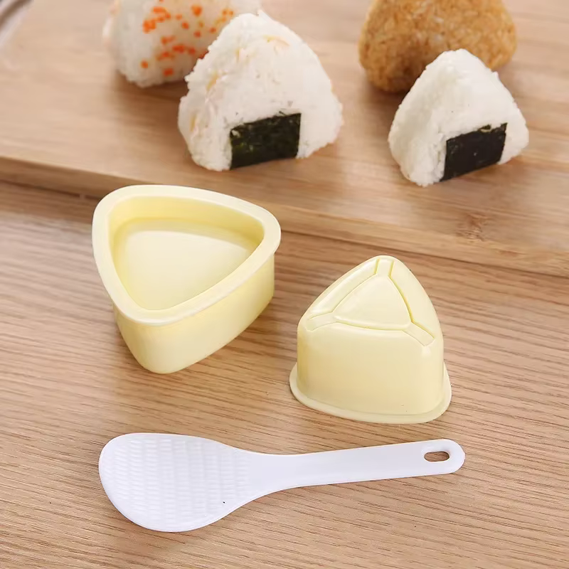 Onigiri moule maison cuisine ustensiles alimentaires