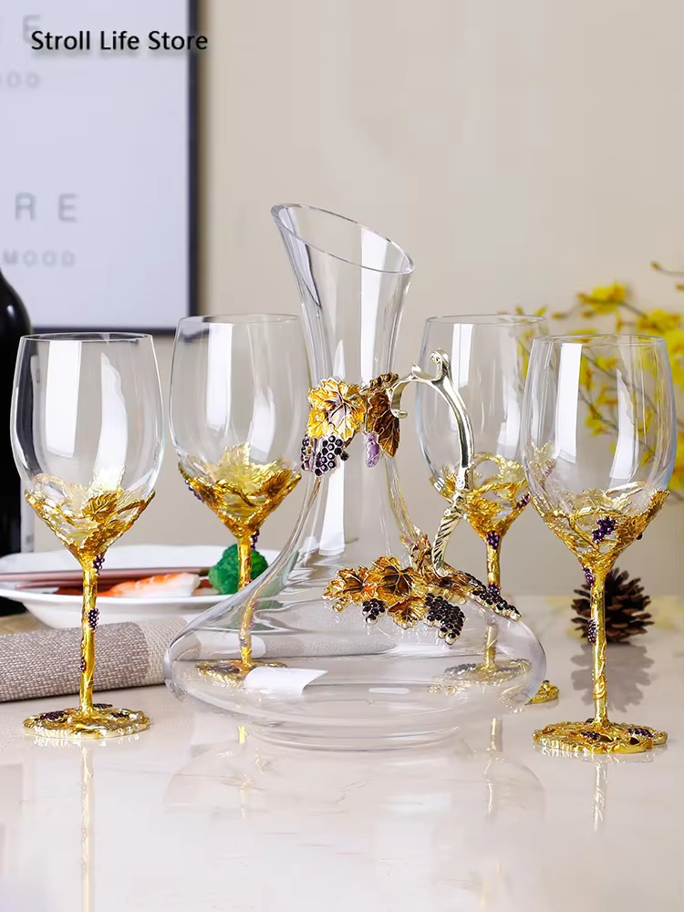 Ensemble de verres à vin rouge en cristal avec document en émail créatif