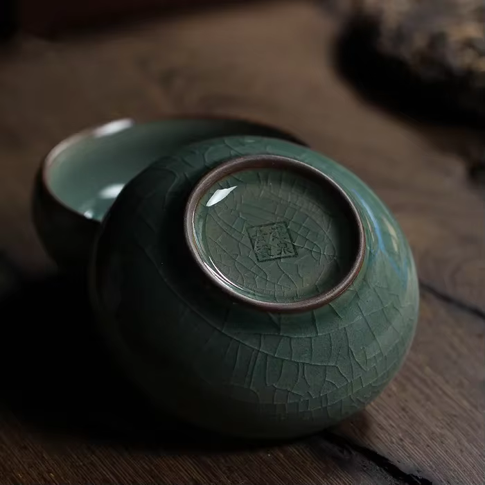 Tasse à thé et soucoupe chinoise en porcelaine céladon Longquan
