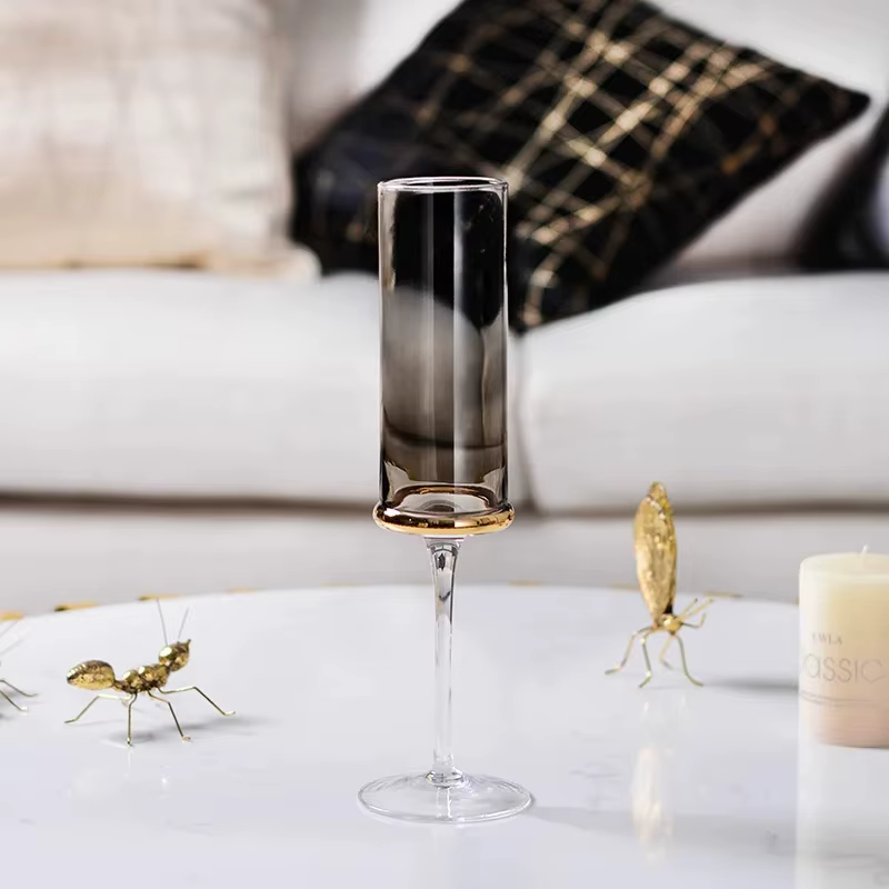 Verre à vin galvanisé gris fumé nordique