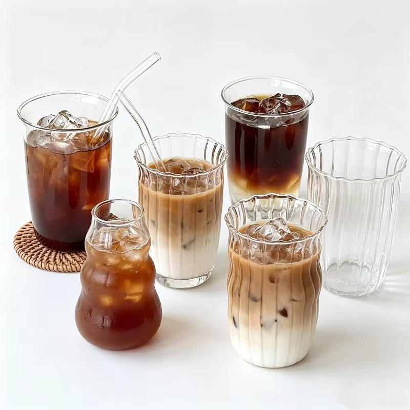 Verres à boire, Tasses à whisky