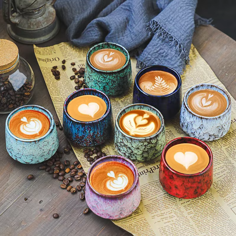 Petite tasse à café en céramique