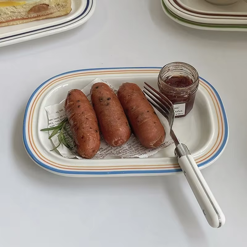 Assiette en céramique linéaire de style coréen pour dim sum