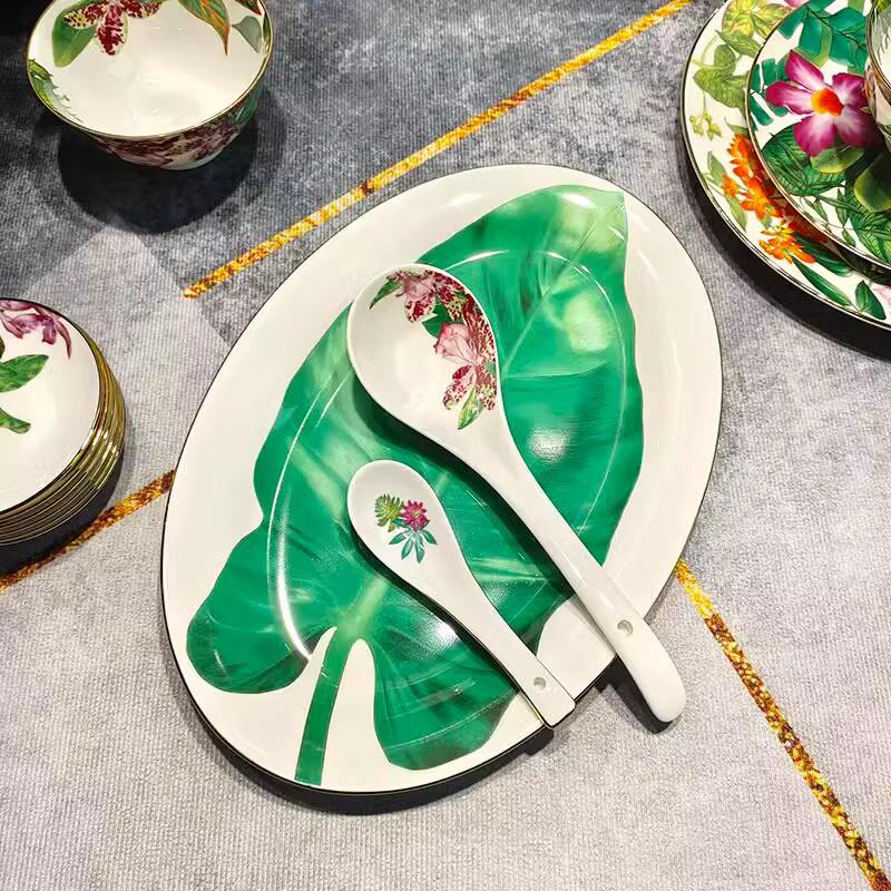 Assiette, bol à riz