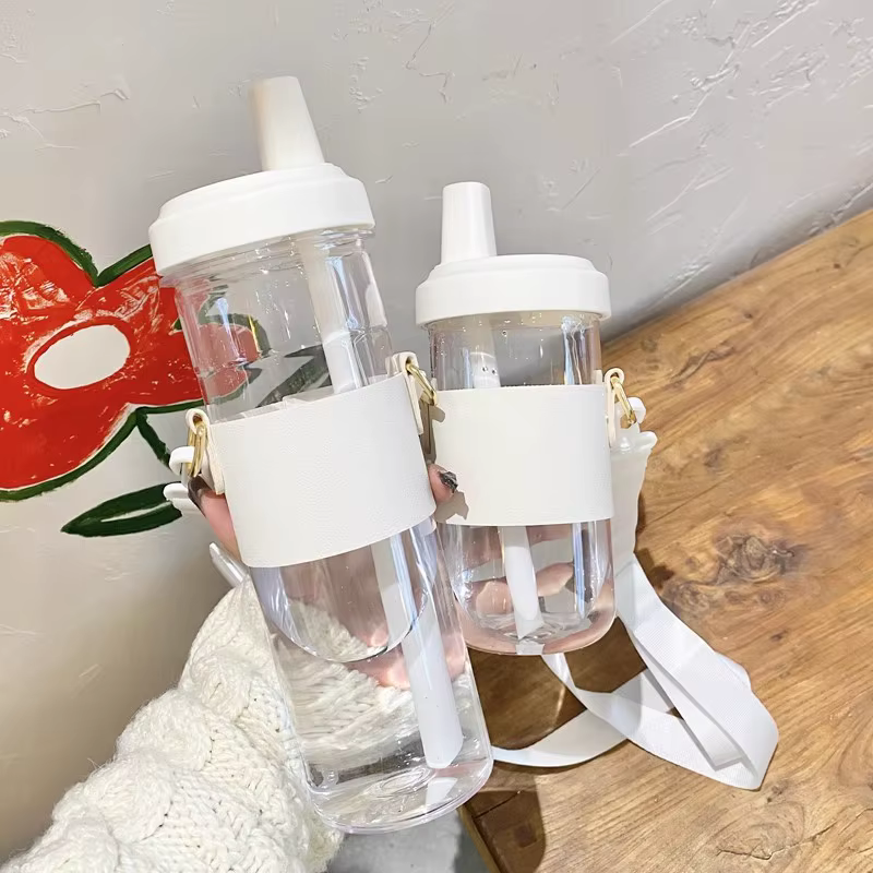 Poinbouteille d'eau en verre pour enfants