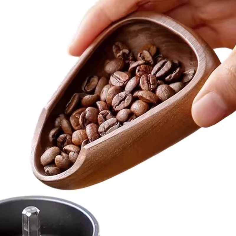 Tasse doseuse de grains de café en bois avec ensemble de flacons pulvérisateurs