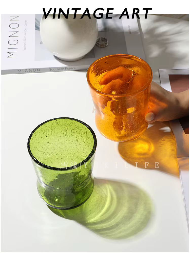 Verre à café en verre coloré