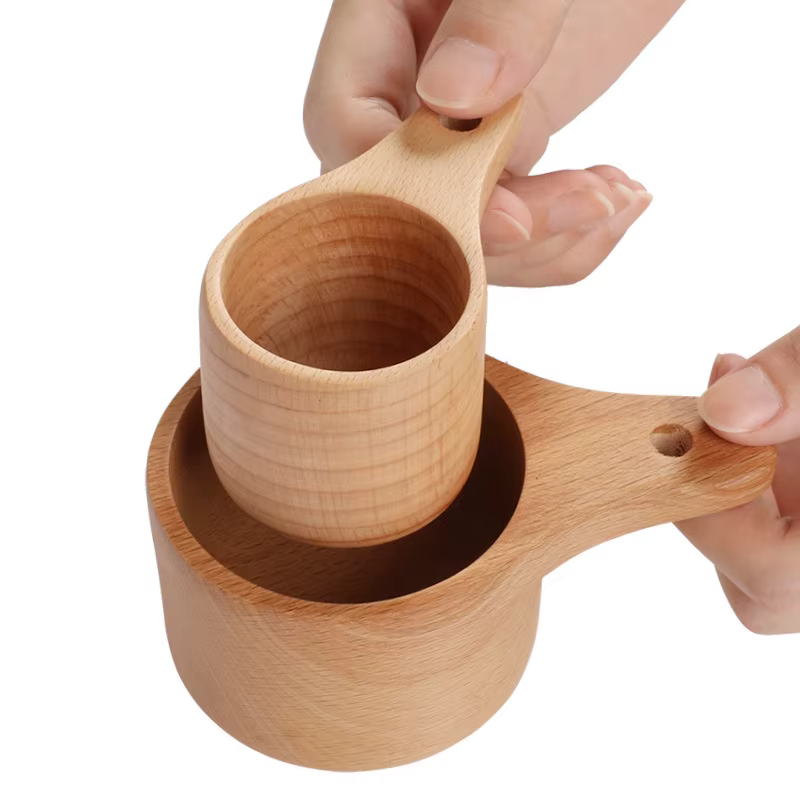 Cuillère de cuisson en hêtre