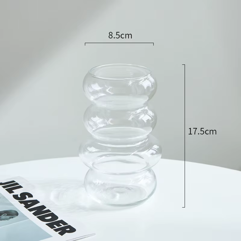 Vase en spirale en verre