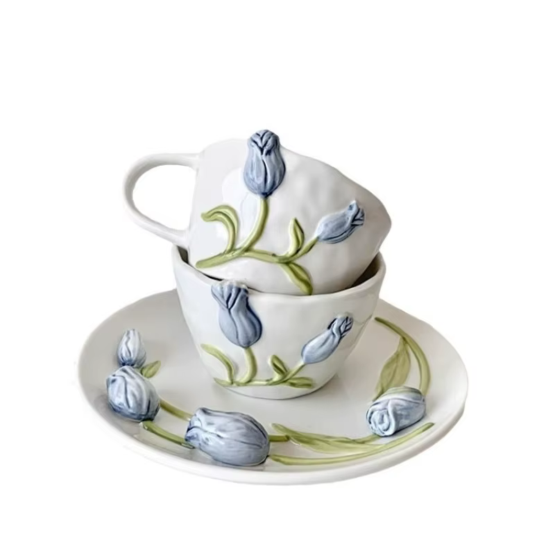 Tasse tulipe en céramique en Relief européen, thé de l'après-midi, Dessert, pâtisserie, fleurs peintes, tasse à café, tasse d'eau pour Couple, théière de café