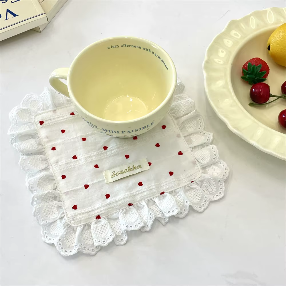 Napperons en dentelle en forme de cœur pour femmes