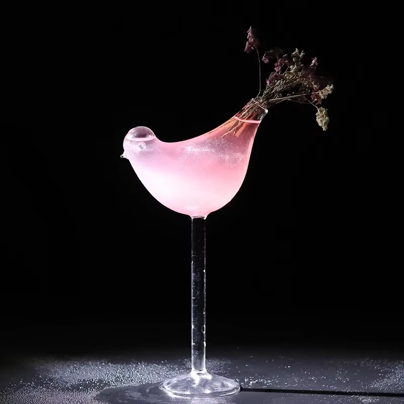 INS – gobelet de Cocktail en verre fumé