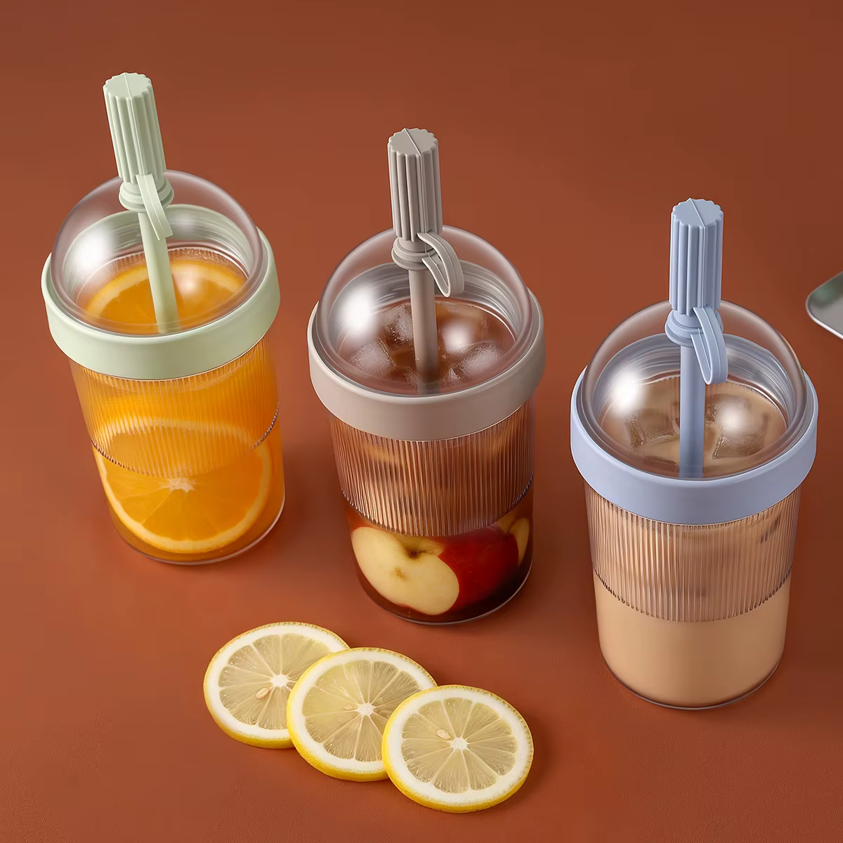 Tasses à café réutilisables avec couvercles