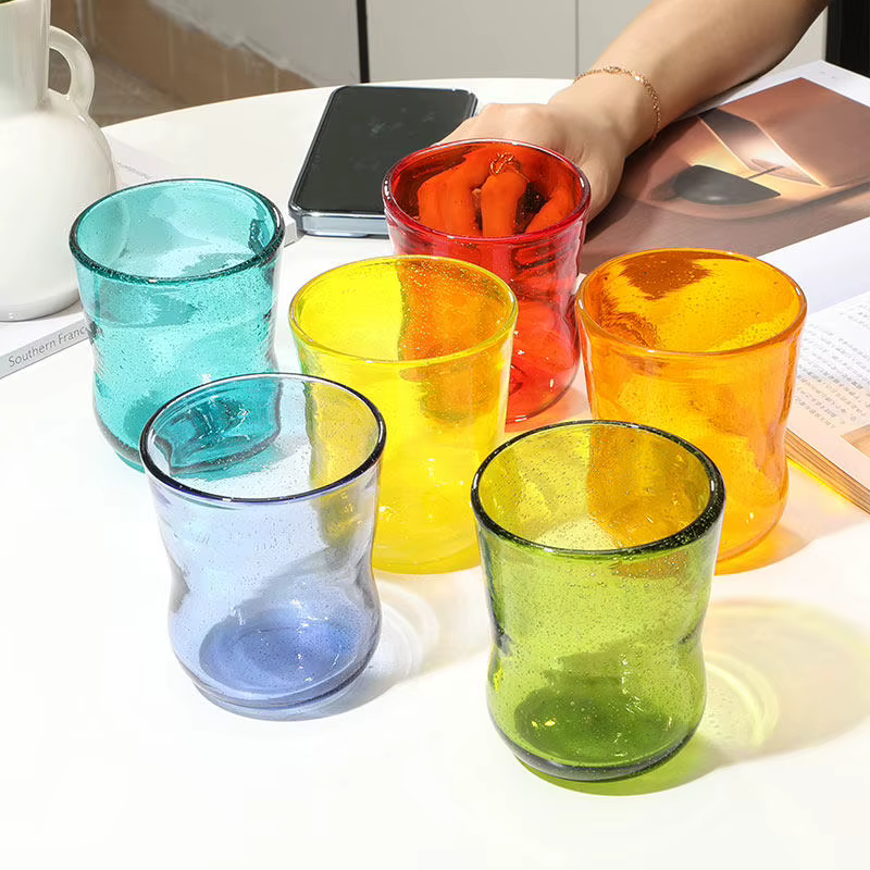 Verre à café en verre coloré