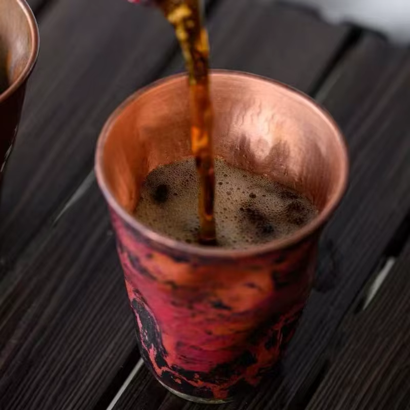 Tasse à café américaine en cuivre pur Vintage, tasse de boisson de bière de thé à Texture de forme irrégulière, vaisselle de tasse de thé à côtés droits