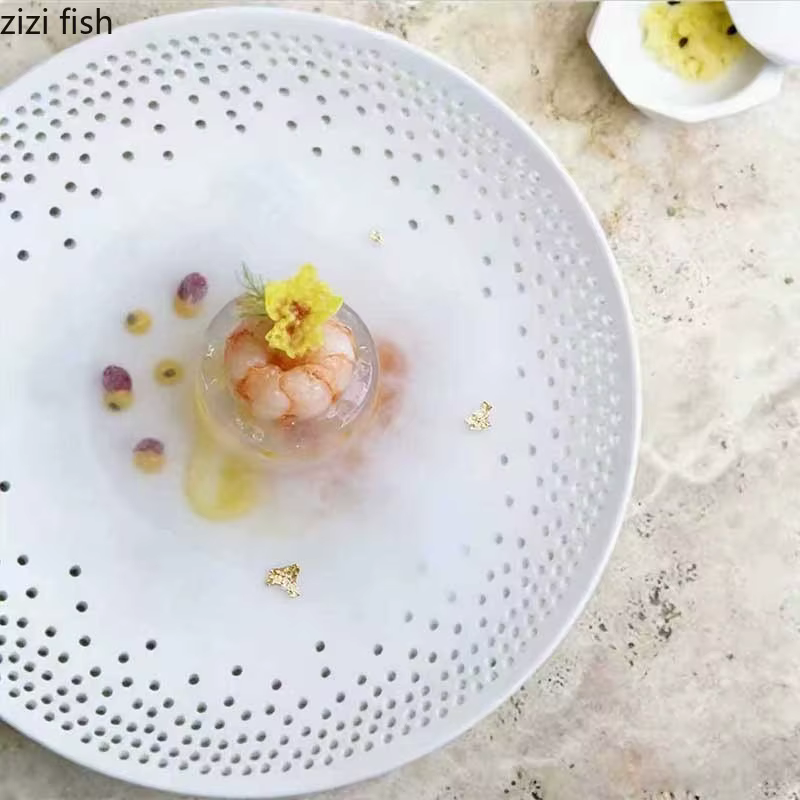 Assiette en céramique ajourée créative