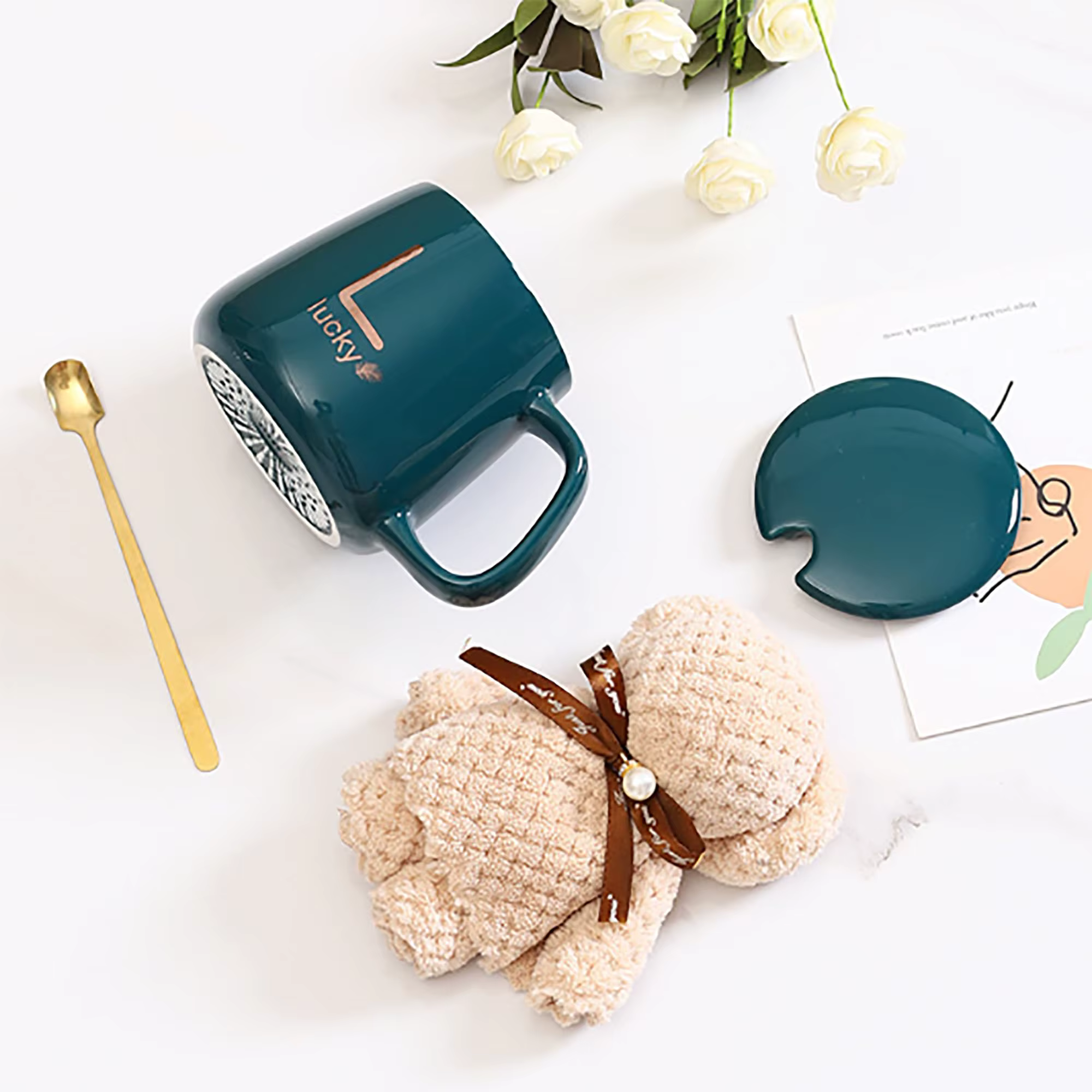 Ensemble de tasses à café en céramique 4-en-1 de luxe avec serviette et cuillère en forme d'ours - Cadeau pour mariage