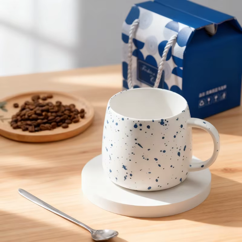 Tasse en céramique bleue à encre de 500ml