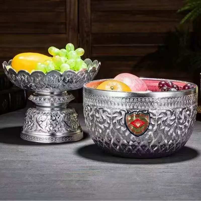 Assiette de fruits à jambe haute de Style thaïlandais