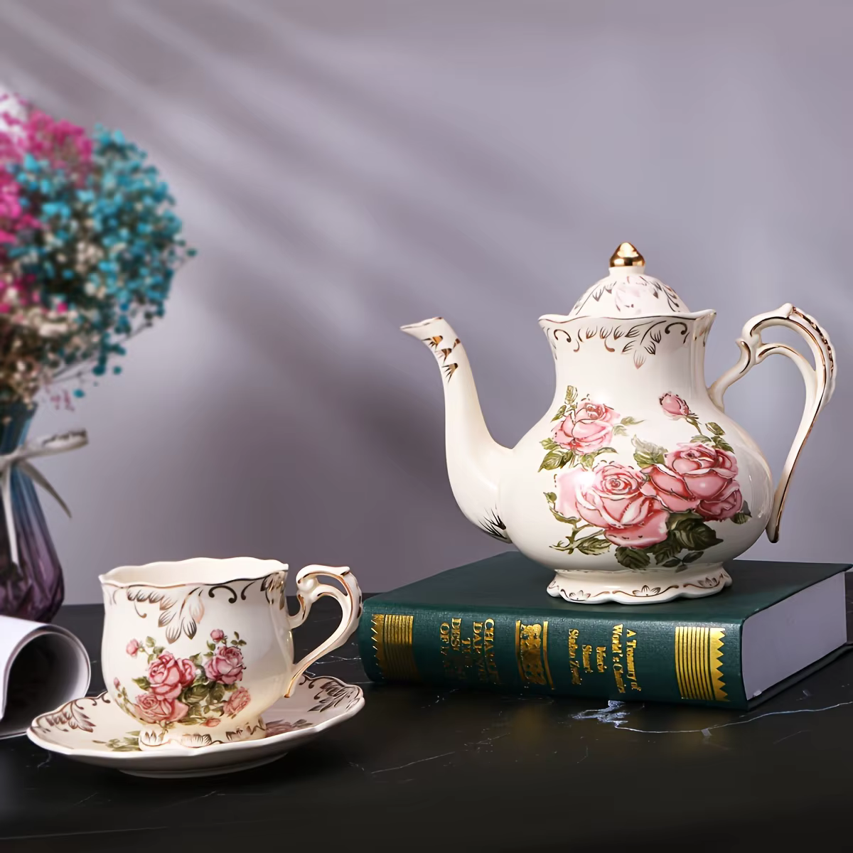 Théière en céramique rose / Tasse et soucoupe - Cafetière à bordure dorée - Cadeau élégant pour le thé de l'après-midi