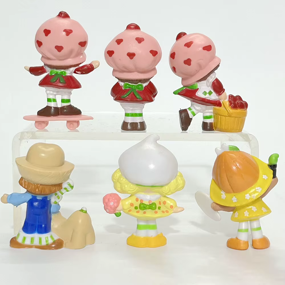 Fille aux fraises, style pastoral mignon, modèle de dessin animé, jouets kawaii, 6 pièces, jouet, décoration de gâteau, cadeau pour enfant, cadeaux, figurine d'anime, poupée