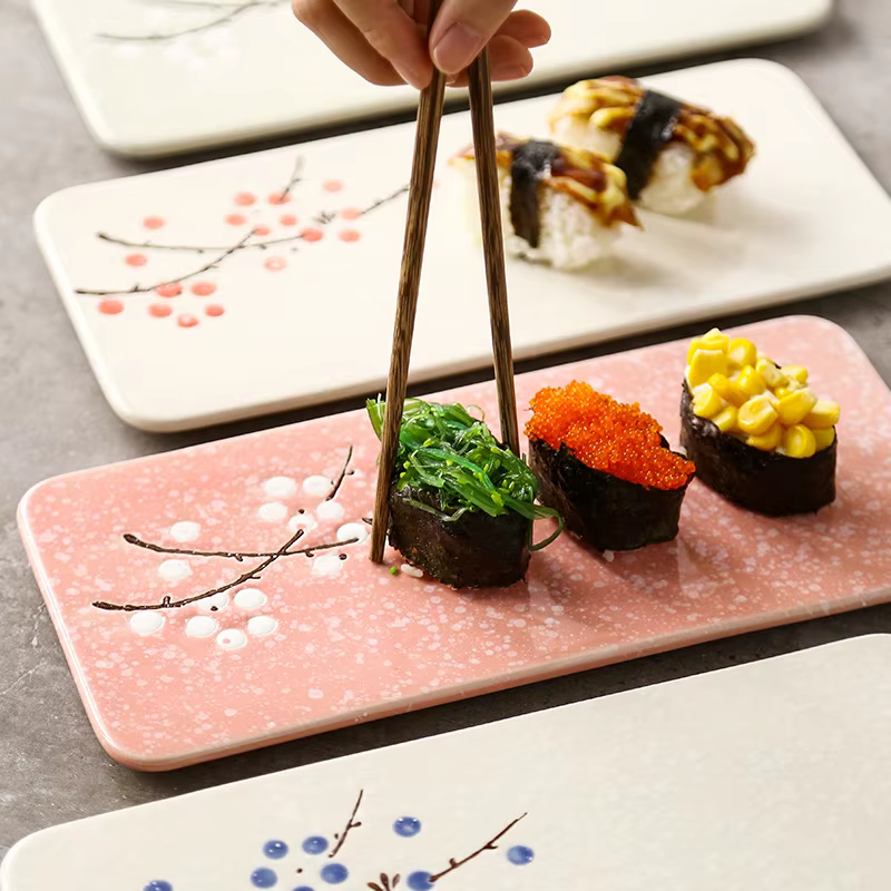 Assiette à Sushi en céramique japonaise, plat rectangulaire à manger pour la maison, plateau à fruits, conception de fleur de prunier