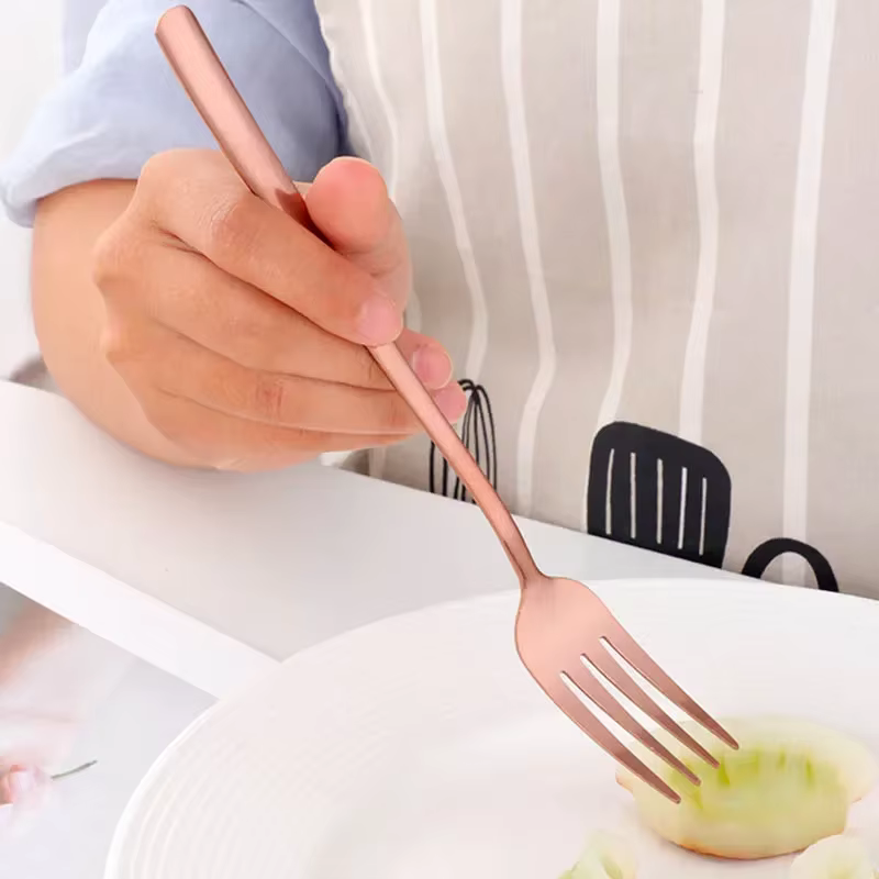 Fourchette QueFork à long manche en acier inoxydable