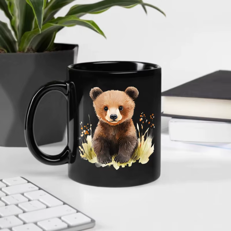 Tasse en céramique avec ours noir