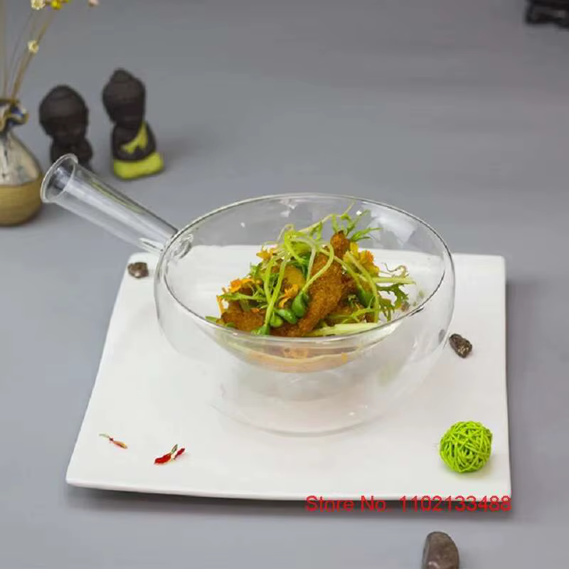 Bols à salade en verre faits à la main