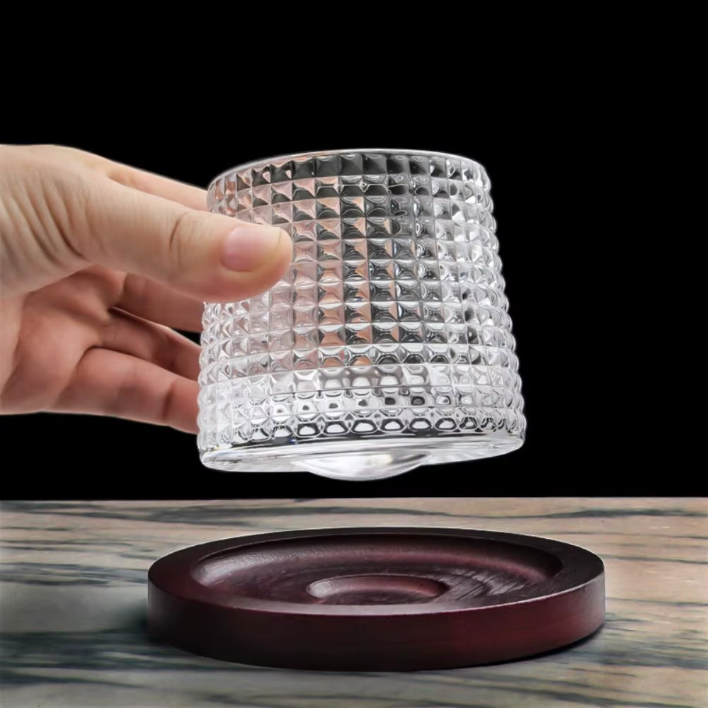 Verres à whisky rotatifs avec base
