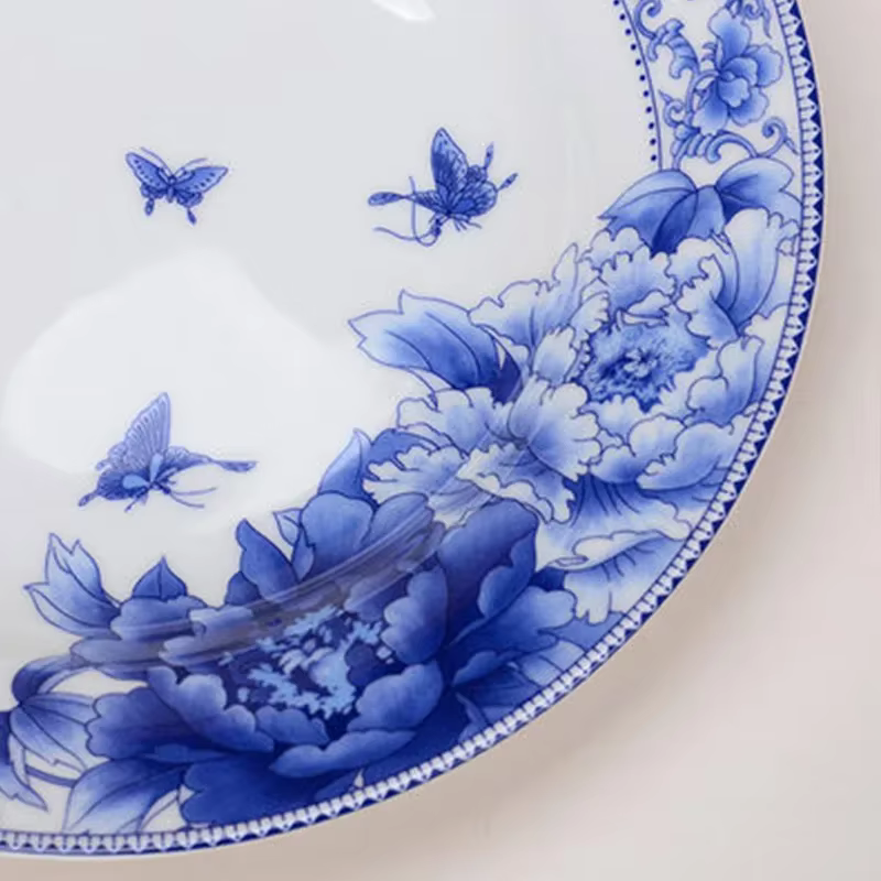 Assiettes en céramique
