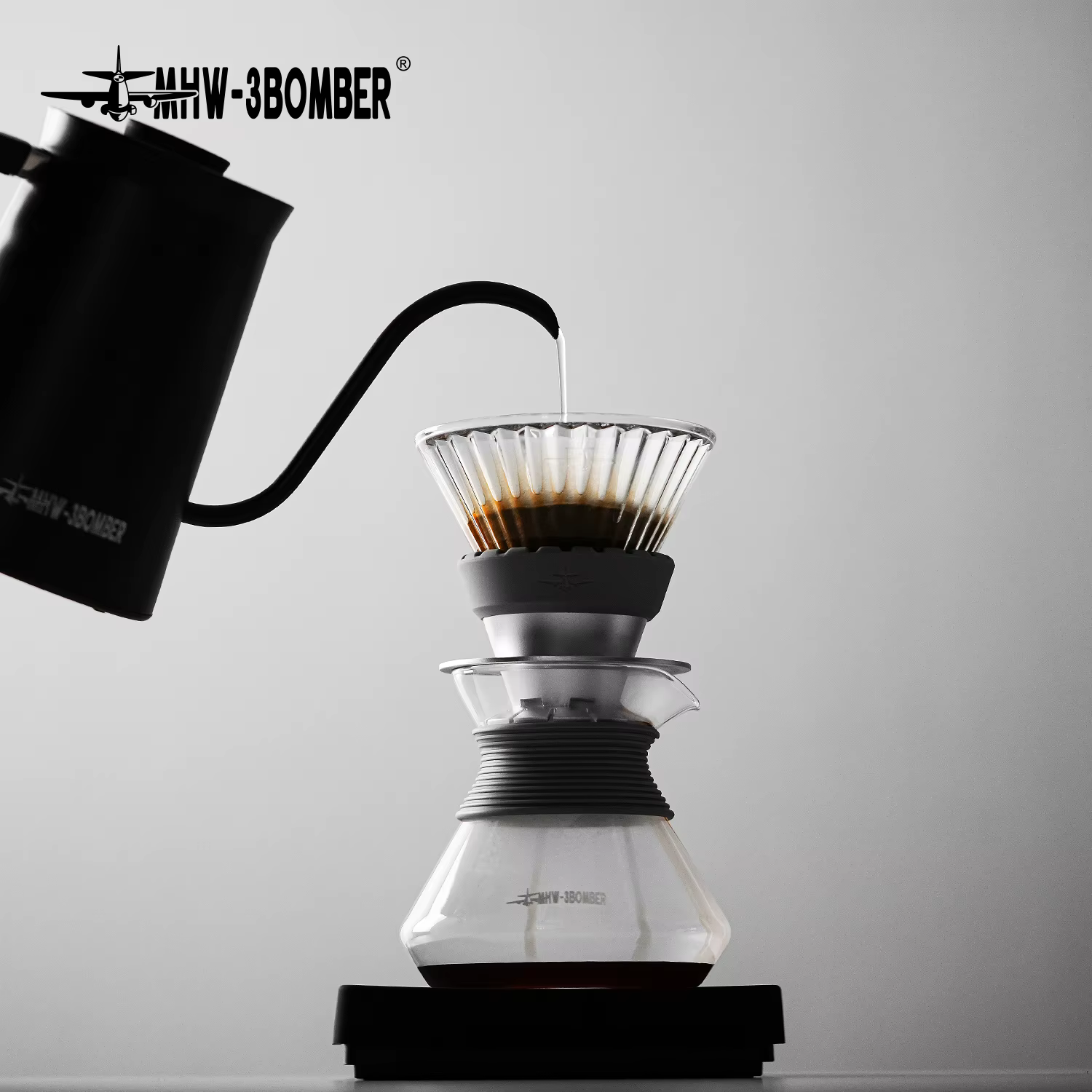 Serveur de café aromatique MHW-3BOMBER