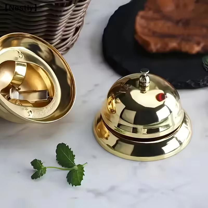 Cloche de service vintage en métal