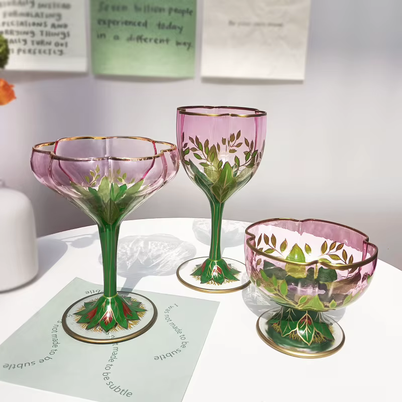 Verres à vin en cristal de style vintage