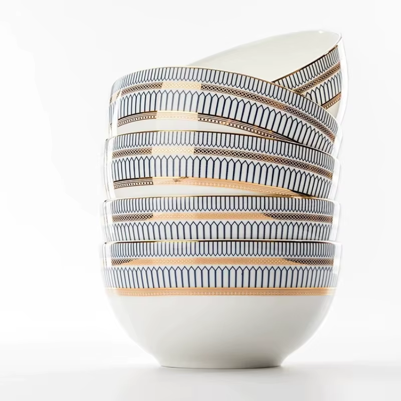 Assiettes de luxe en porcelaine fine