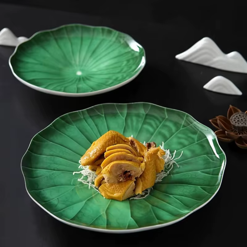 Assiette unique en forme de feuille de lotus verte