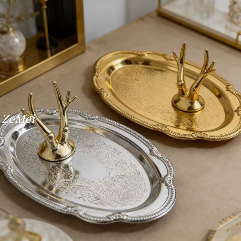 Plateau à gâteau elliptique de style européen