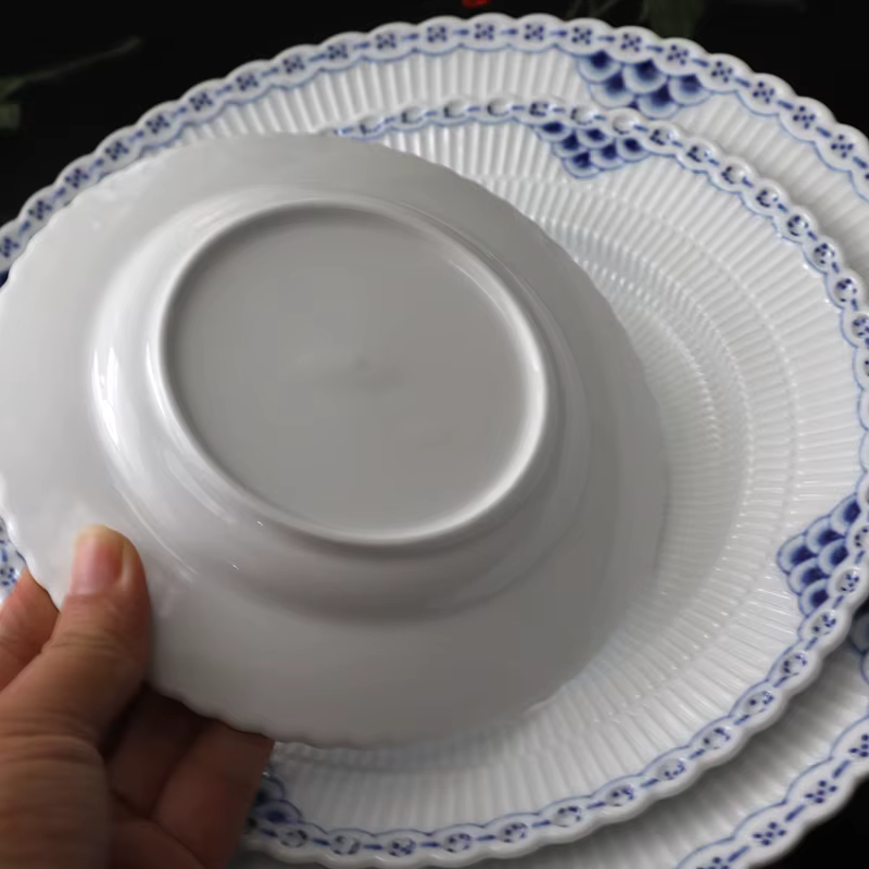 Assiette en céramique bleue Princesse