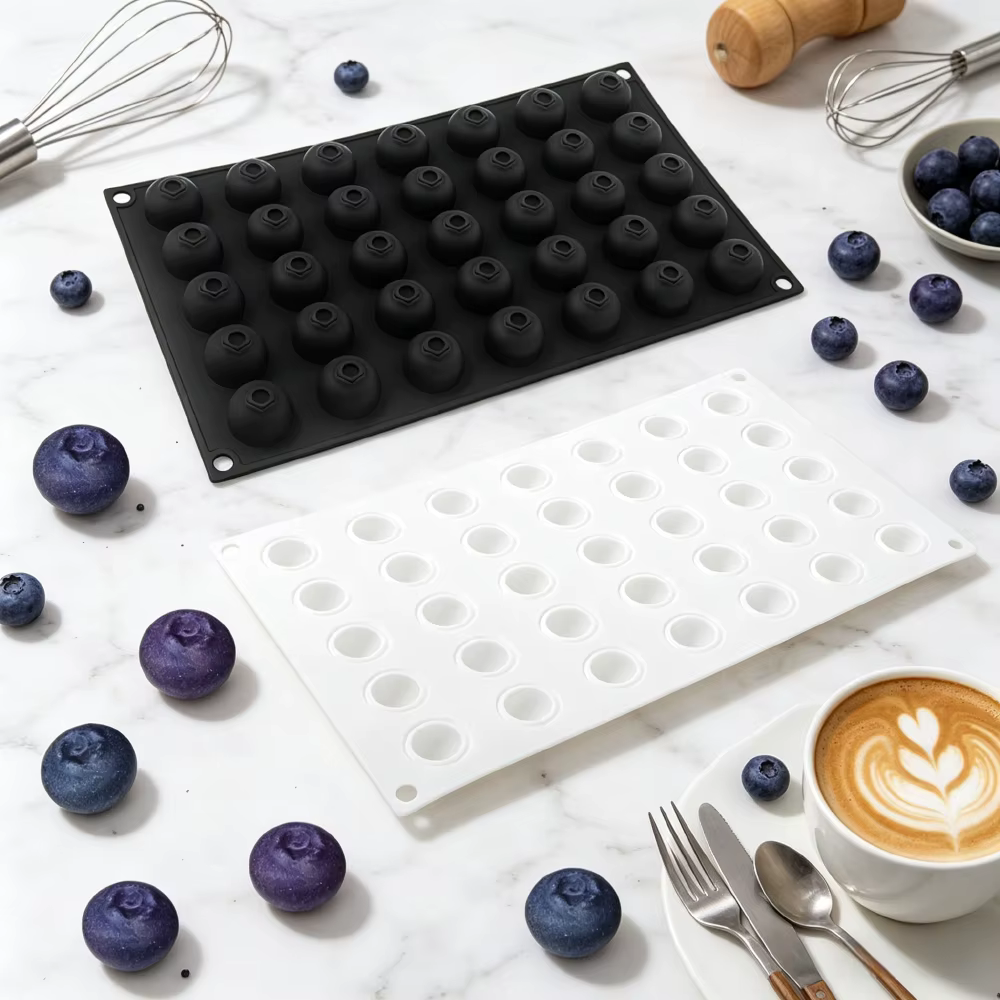 Moule en silicone à 35 cavités en forme de myrtille pour faire des gâteaux mousse