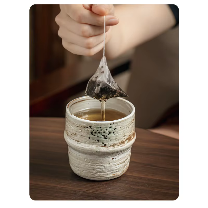 Tasse à café en céramique brute japonaise