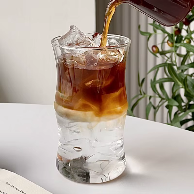Verre à café en forme de bambou