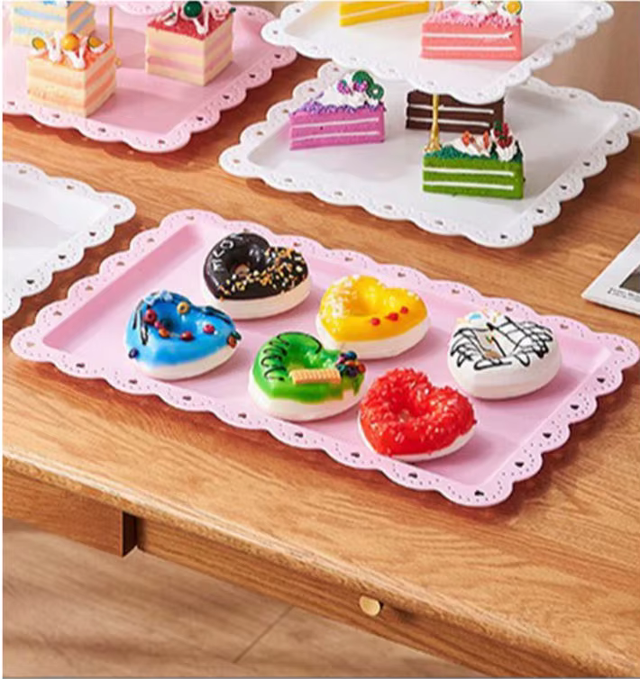 Assiette/plateau à dessert en plastique rose