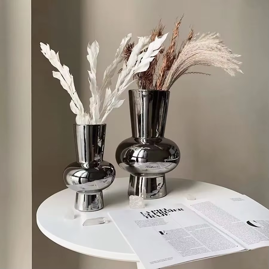 Vase à fleurs miroir argenté