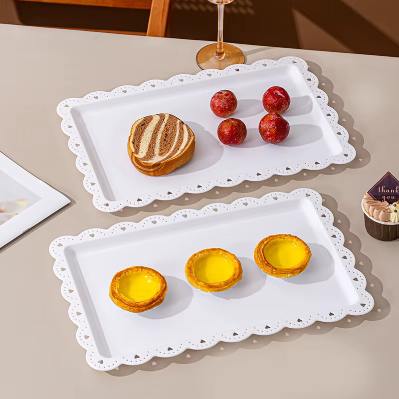 Assiette à dessert rectangulaire en PP